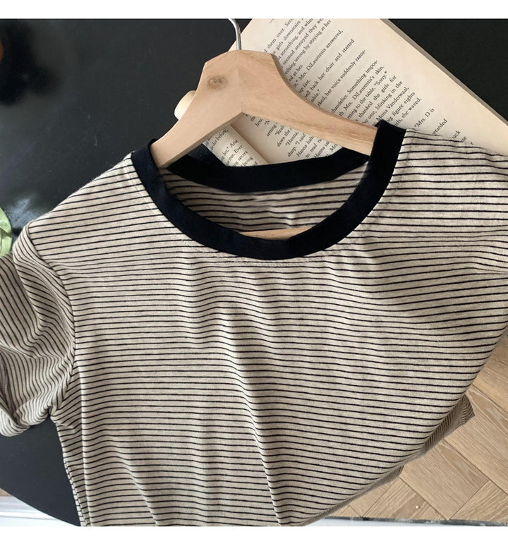 Autumn And Winter Brown Pullover Base Short Sleeve Turtleneck Round Neck Temperament Commute Striped Loose Cotton Base Shirt-Blouses & Shirts-Zishirts