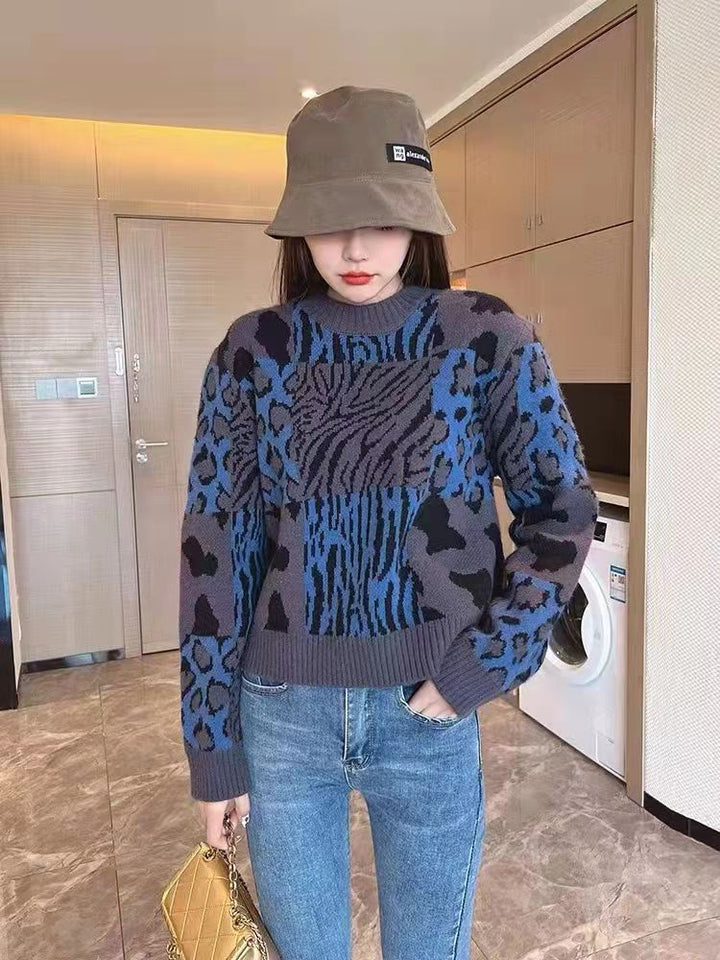 Lazy Wind Needle Leopard Pattern Loose Round Neck Sweater Women's Top-Sweaters-Zishirts