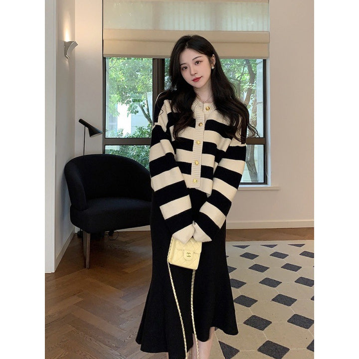 Women's Fashionable Loose Contrast Color Striped Round Neck Cardigan Jacket-Women's Outerwear 2023-Zishirts